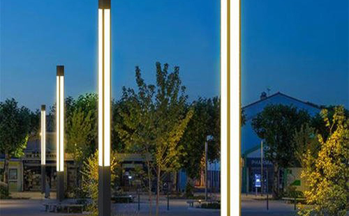 太阳能向阳街道景观灯定制常见问题与解决方案