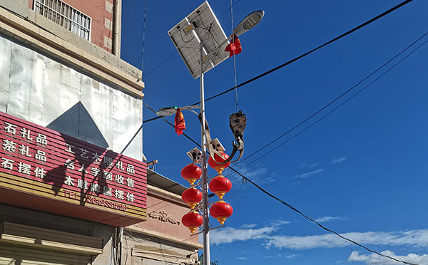 向阳街道智慧路灯如何实现城市节能管理